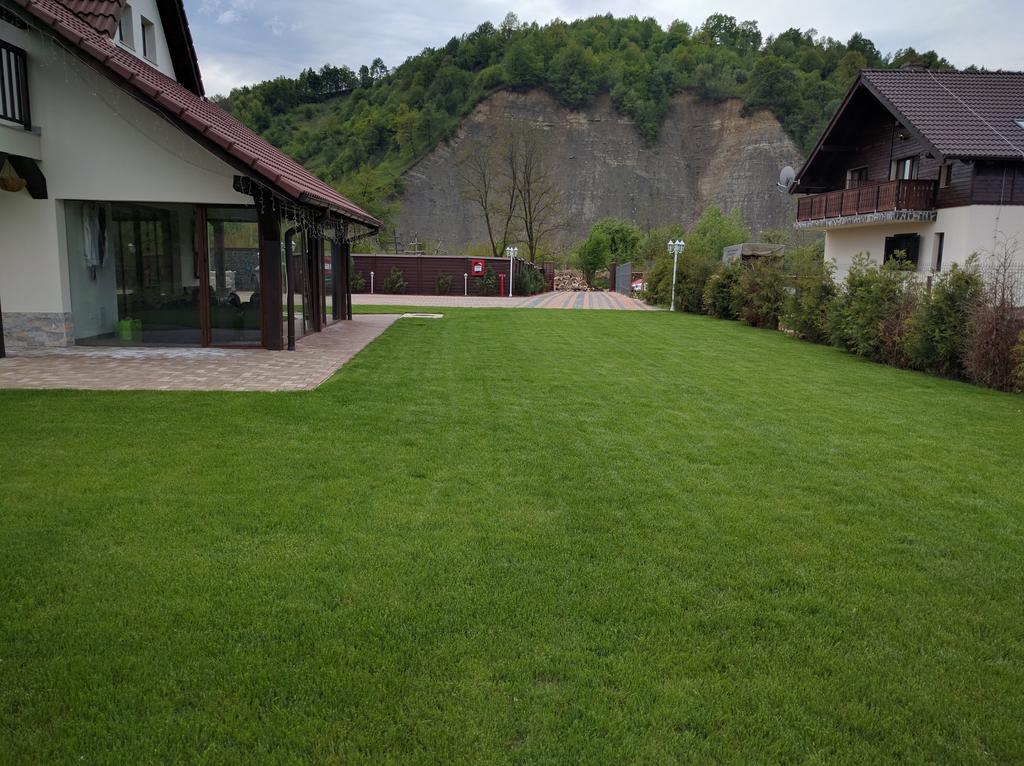 Отель Pensiunea Ursa Bistrita Bargaului Экстерьер фото