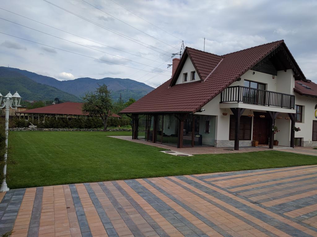 Отель Pensiunea Ursa Bistrita Bargaului Экстерьер фото